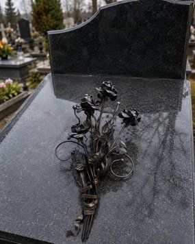 Кований букет &laquo;Троянди вічності&raquo; КТ-Б-001 фото